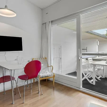 Stunning In With Kitchen * Neksø