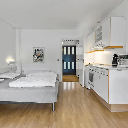 Lejlighed Stunning In With Kitchen Neksø